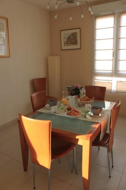 Chambre D'Hotes Antony Fresnes  Luaran gambar