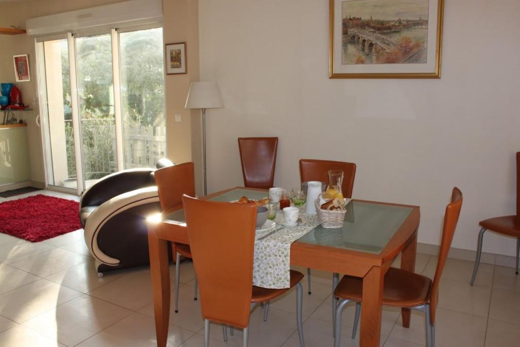 Chambre D'Hotes Antony Fresnes  Luaran gambar